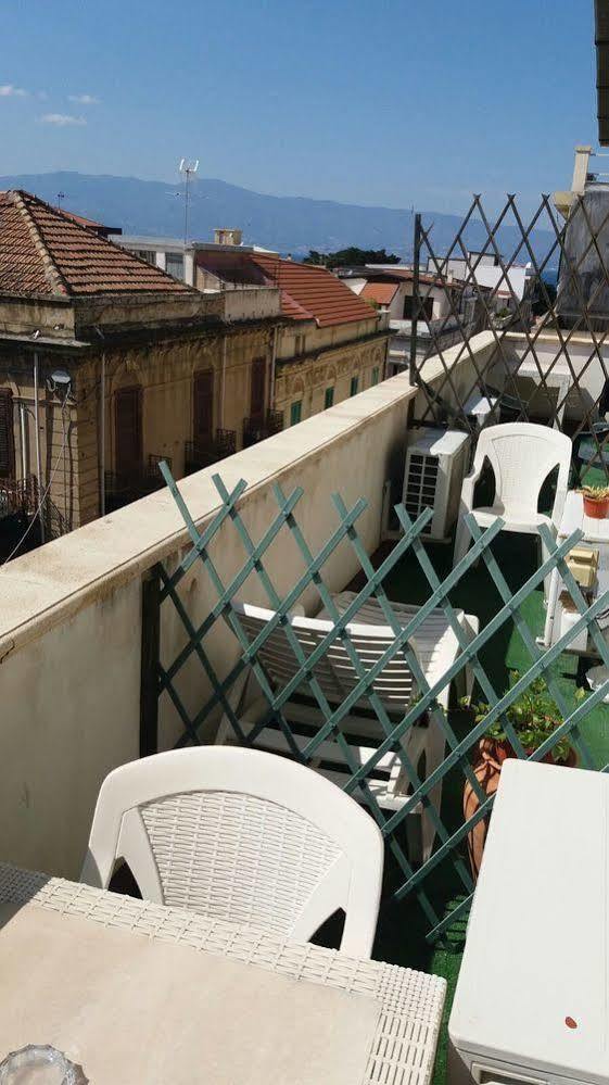 Attico Bed and Breakfast Reggio Calabria Esterno foto